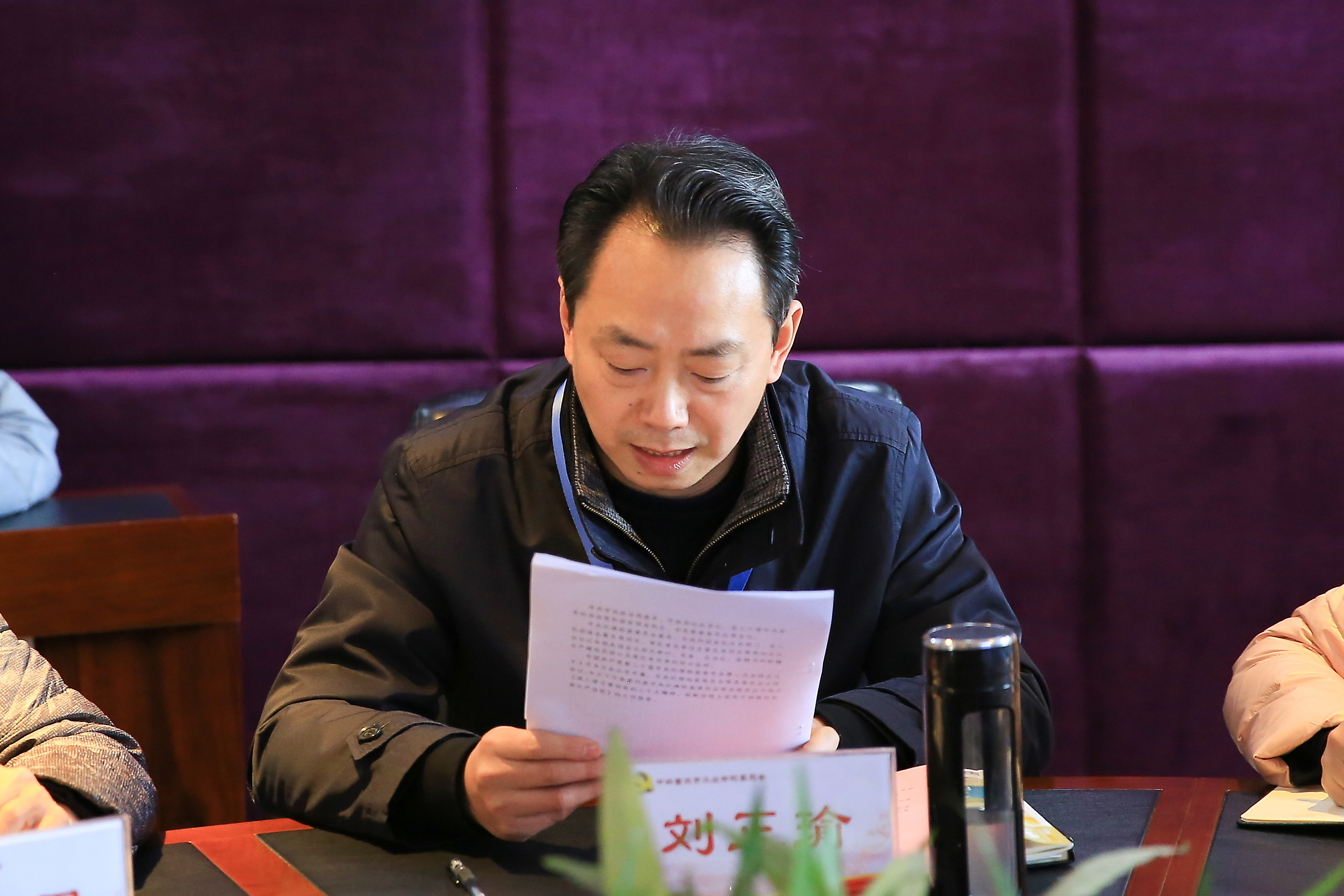 刘书记领学.JPG