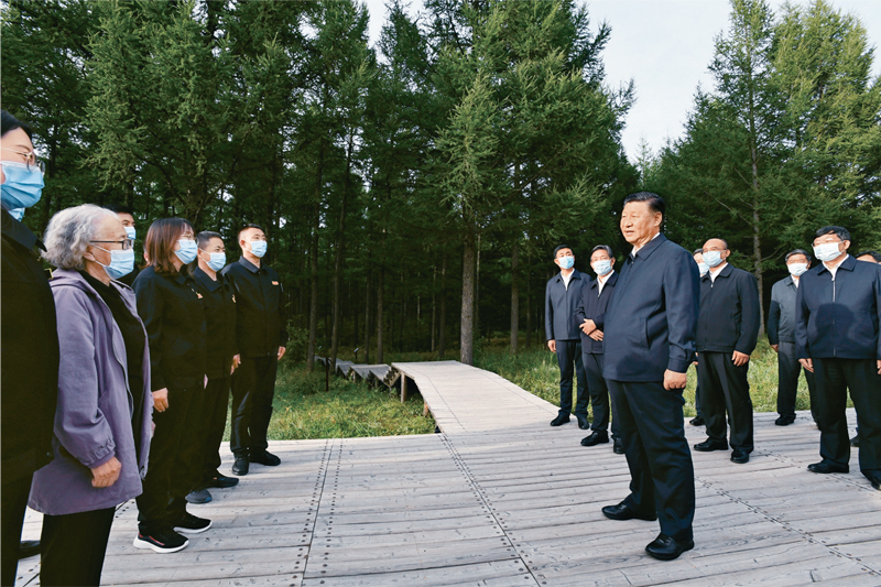 2021��8��23����24�գ��й���������ǡ�������ϯ�������ί��ϯϰ��ƽ�ںӱ�ʡ�е��п��졣����23�����磬ϰ��ƽ�������ӻ�е�ֳ��к������ֿ���ʱ��ͬ�ֳ�ְ���������н����� �»������ ��ѧ��/��