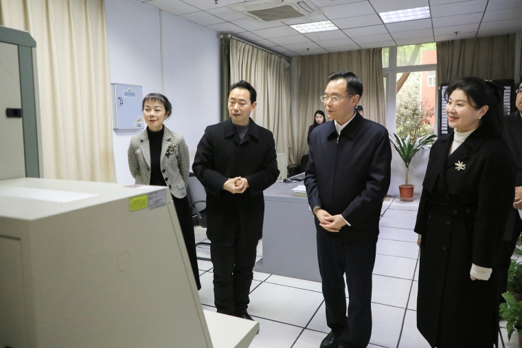 lQDPKIMwN_0sLM_ND-bNF9qwGelP6j1_i2cFq_jUm_TMAA_6106_4070.jpg lQDPKIMwN_0sLM_ND-bNF9qwGelP6j1_i2cFq_jUm_TMAA_6106_4070.jpg